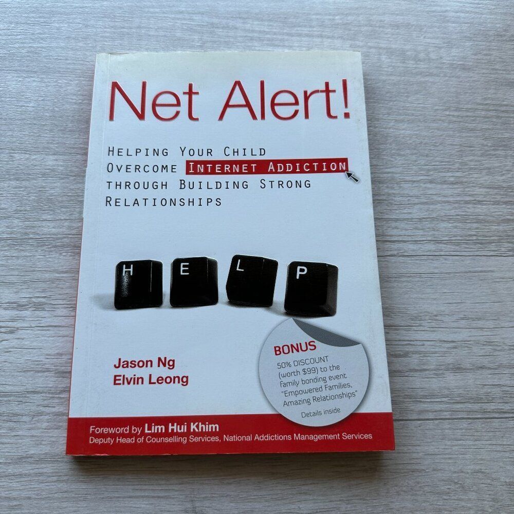 Paperback book Net Alert Internet Addiction by Jason Ng & Elvin Leong